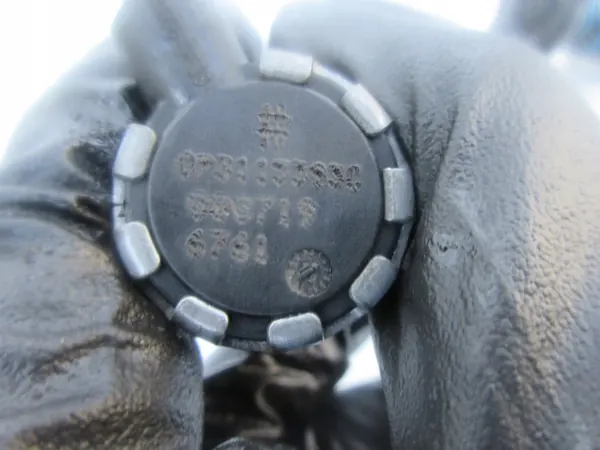 Oljetrycksventil OEM 0PB115393C för Porsche image 3