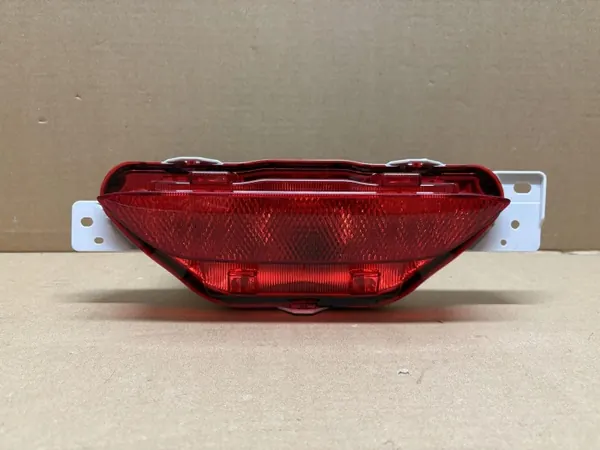 Toyota C-HR I Mistlamp Achterbumper OEM 81480-F4010 image 2