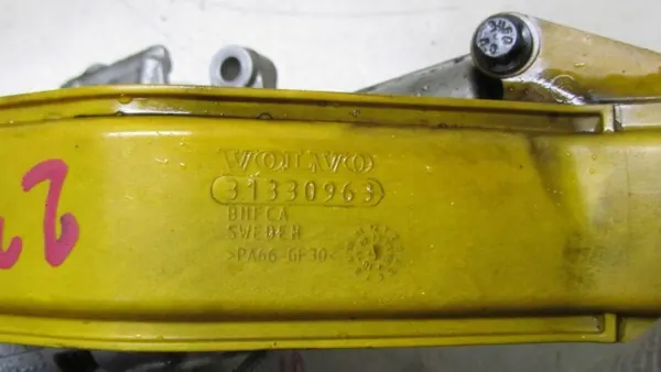 Öljypumppu Volvo XC60 2.4 OEM 31330979 2008-2013 image 4