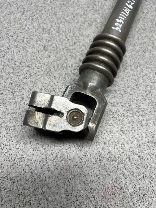 Lien de colonne de direction OEM 32311161621 BMW 7 E38 image 3