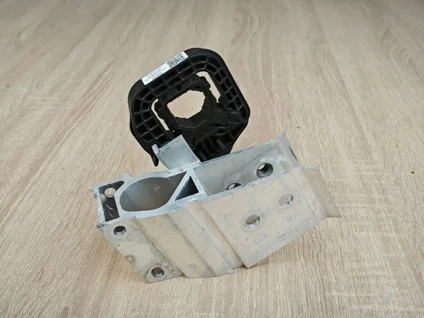 Support Radiateur Droit OEM 8738928 pour BMW G26 image 2