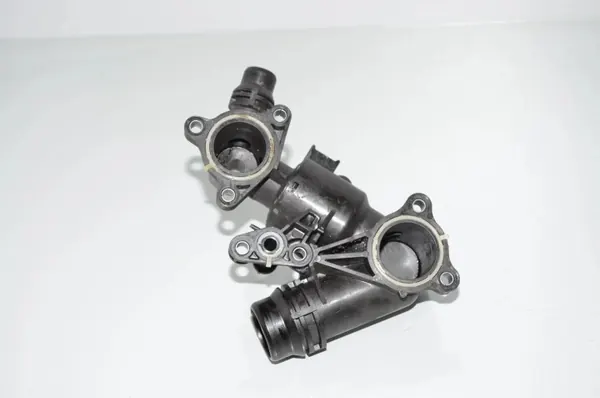 BMW Thermostat behuizing OEM 11538596115 2.99L image 4