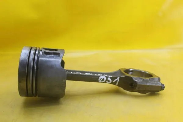 Piston & Bielle VW T4 2.4D AAB 079119 074B image 8