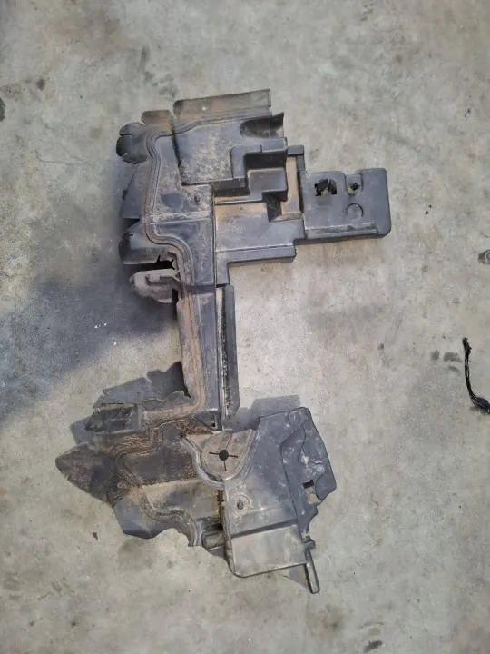 Peugeot 208 II Kylargaller OEM CXY182 - Begagnad image 2
