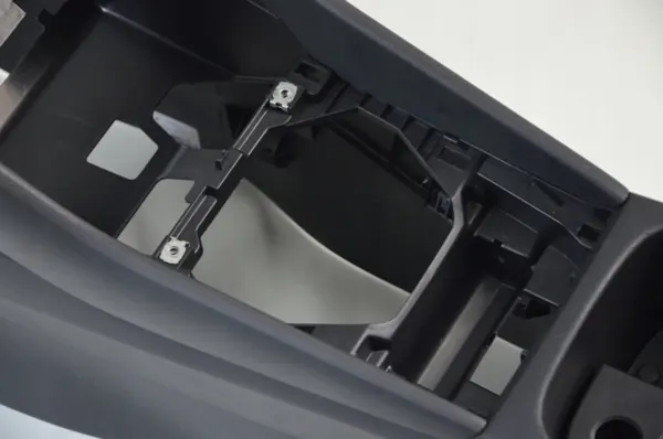 Skoda Karoq Armsteun OEM PODLOKIETNIK KAROQ - Gebruikt image 4