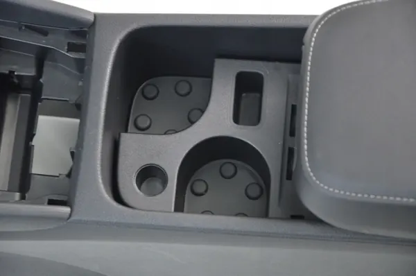 Skoda Karoq Armsteun OEM PODLOKIETNIK KAROQ - Gebruikt image 5