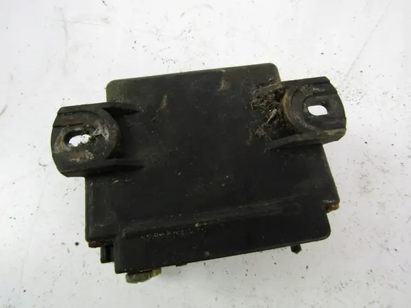 Mercedes glödstiftrelä OEM AK-6-76366 Begagnad image 4