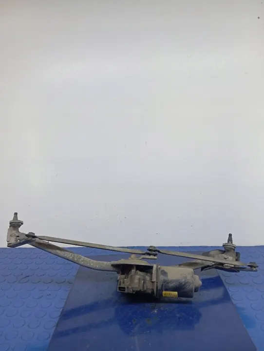 Audi TT 8N framrutetorkarmekanism OEM 8N1955023 image 5