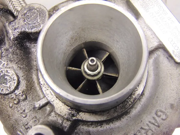 Turboaggregat Audi A2 1.2 TDI image 9