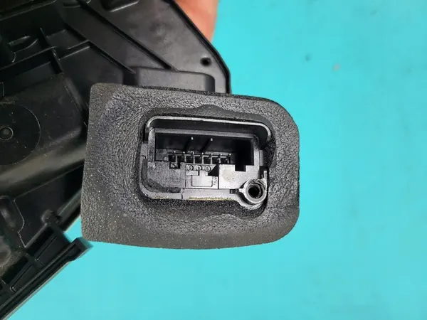 SKODA OCTAVIA III 2015 linke hintere Türschloss 5E0839015A image 4