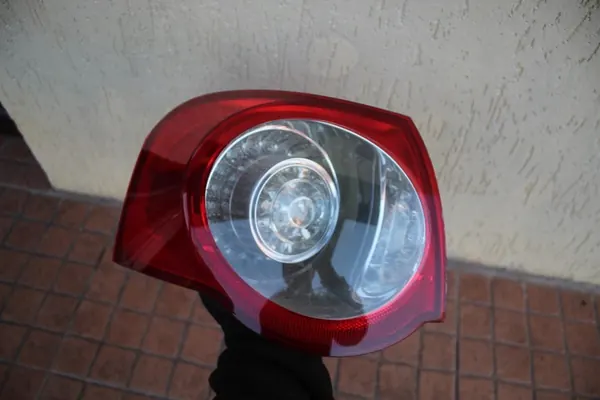 VW PASSAT B6 Combi Luz Trasera Izquierda 3C9945095C image 3