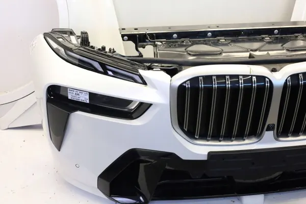 BMW X7 G07 LCI etupuskuri OEM 65489491 M-Paketti image 3