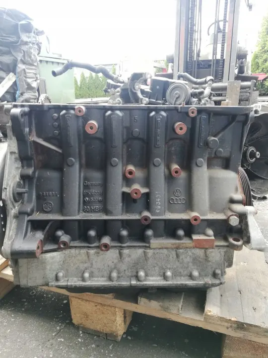 Bloc-moteur d'occasion VW Passat B7 2.5 FSI image 5