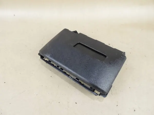 Mercedes-Benz framaskkopp OEM AKG6736 för 190 W201 image 3