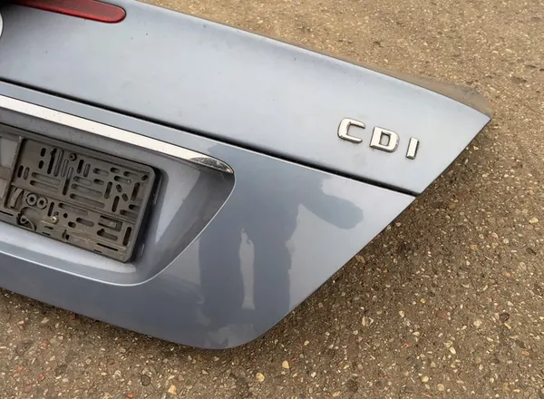 Rear Trunk Lid Mercedes W211 Sedan Paint 353 image 5