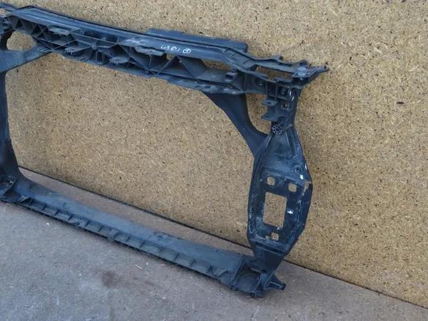 AUDI Q3 8U Reforço Frontal 2011-2018 8U0805594A image 3