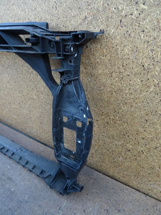 AUDI Q3 8U Reforço Frontal 2011-2018 8U0805594A image 5