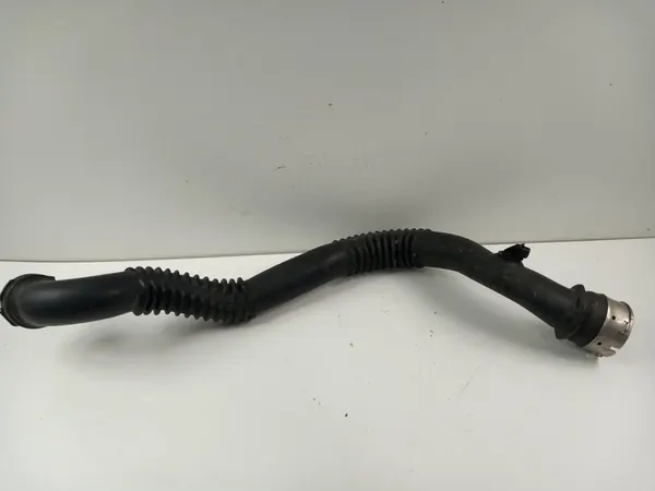 BMW 520D E60 2.0D Intercoolerrör image 4