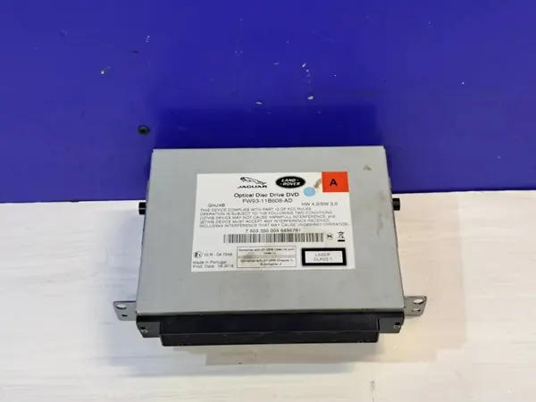 Jaguar XE CD-byttare OEM FW9311B608AD - Begagnad image 2