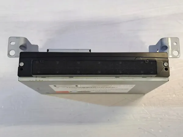 Jaguar XE CD-byttare OEM FW9311B608AD - Begagnad image 3