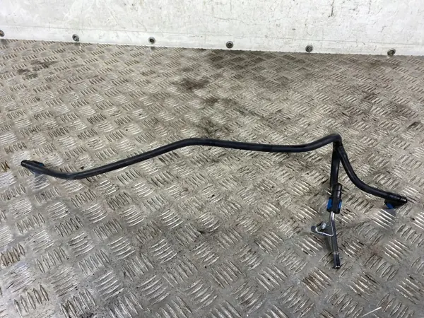 Conducto de combustible Subaru OEM FBZ16894 - Usado image 3