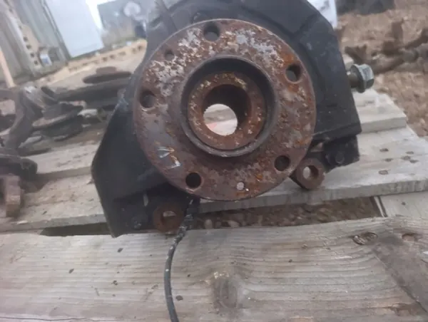 OEM 01374759080 Linker Voorste Draaipunt Ducato image 3