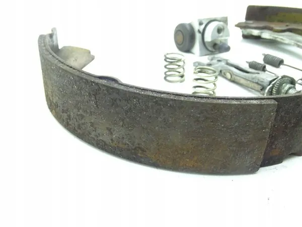 DACIA LODGY 12-22 Ensemble de Freins Arrière Auto-Régulateur image 2