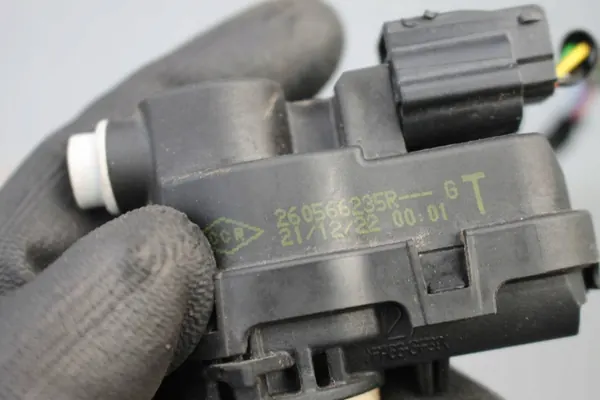Motor + Conector Cableado SILNICZEK-WIAZKA Qashqai III image 3