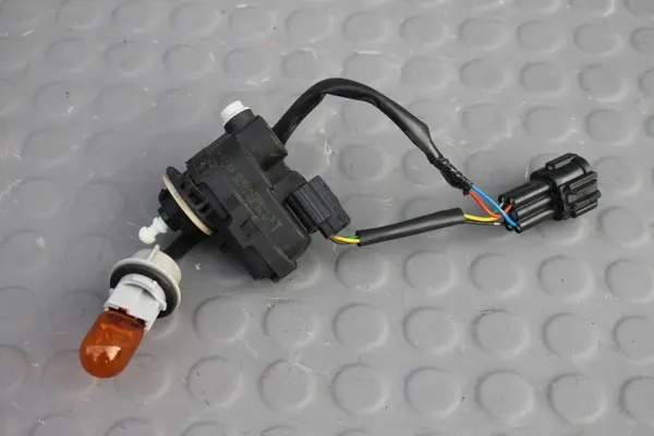 Motor + Conector Cableado SILNICZEK-WIAZKA Qashqai III image 5