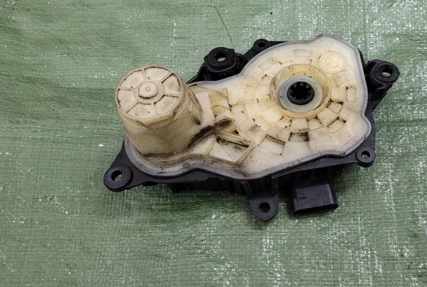 Termostaatti OEM 645RTYFGCVRT45R6YE Kia Hyundai image 3