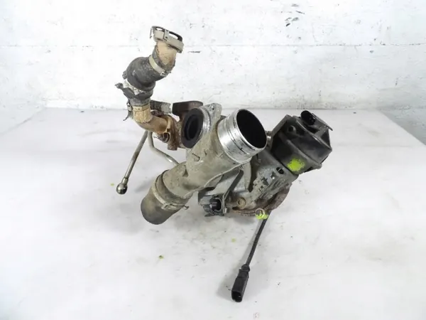 Käytetty Skoda Turbo OEM 04B253019R Fabia III:lle image 2