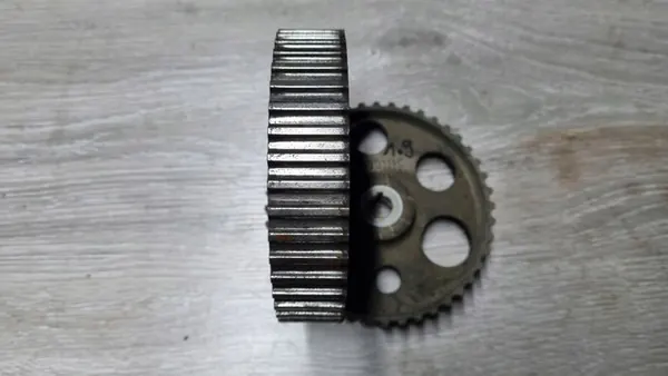 VW T4 TRANSPORTER 1.9 Diesel Einspritzpumpenrad 028130111c image 2