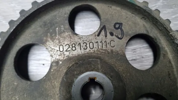 VW T4 TRANSPORTER 1.9 Diesel Einspritzpumpenrad 028130111c image 3