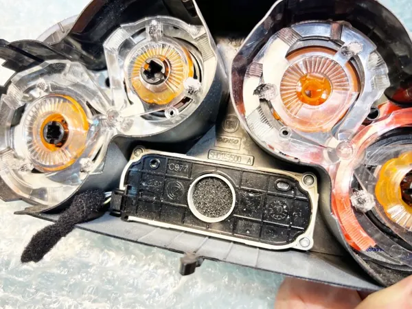 Fiat 500 ilmastointipaneeli OEM 5H0143500A - Valkoinen nuppi image 8