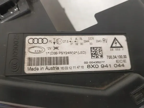 AUDI A1 8X Faro Xenón Derecho 8X0941044 image 5