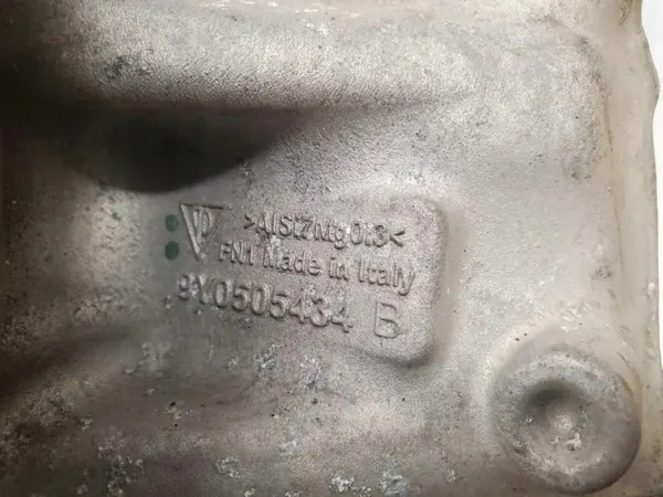 Porsche Cayenne oikea taka pyöränkannatin OEM 9Y0505434B image 4
