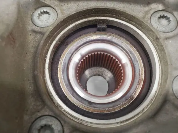 Porsche Cayenne oikea taka pyöränkannatin OEM 9Y0505434B image 6