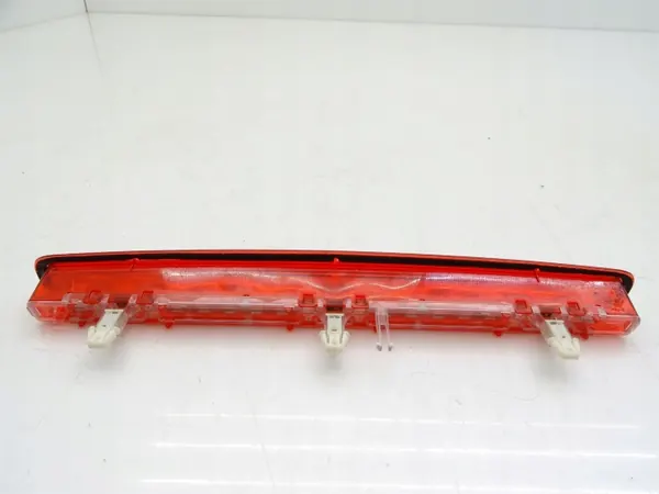 Feu Stop OEM 5L0945097 pour Skoda Yeti I image 4