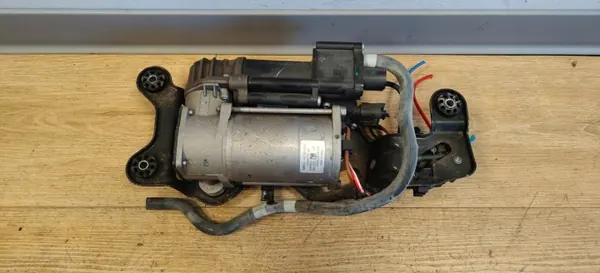 Bomba compresor suspensión BMW X5 F15 OEM 443020023 image 5