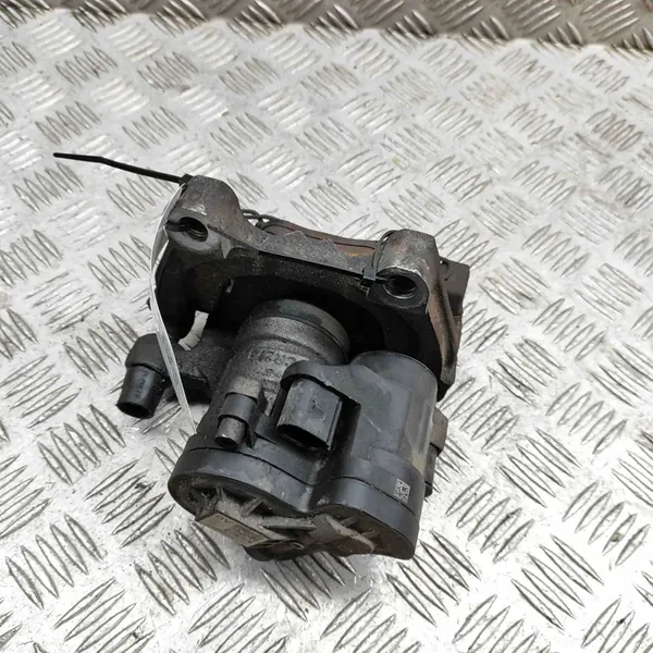 Hintere linke Bremszange VW Tiguan 3Q0615423E image 5