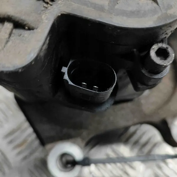 Hintere linke Bremszange VW Tiguan 3Q0615423E image 6