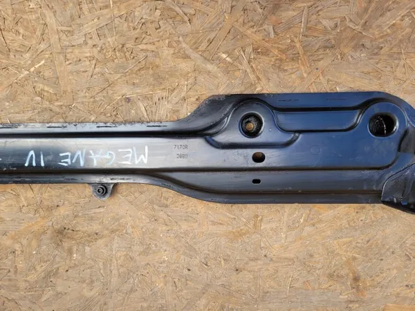 BELKA POD CHŁODNICE RENAULT MEGANE IV 1.5 OEM image 3