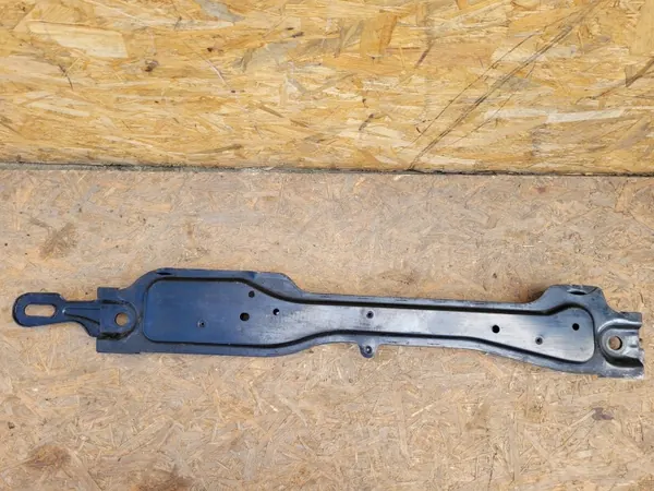 BELKA POD CHŁODNICE RENAULT MEGANE IV 1.5 OEM image 5