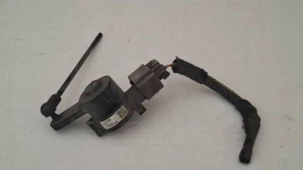 Opel OEM 84084759 Koplampniveausensor - Gebruikt image 2