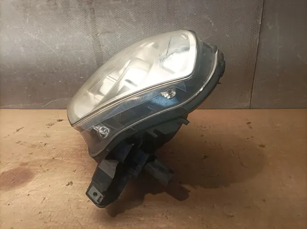 Vasen etuvalaisin Nissan Qashqai I J10 2009 image 4