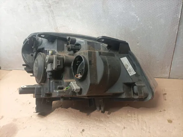 Vasen etuvalaisin Nissan Qashqai I J10 2009 image 6