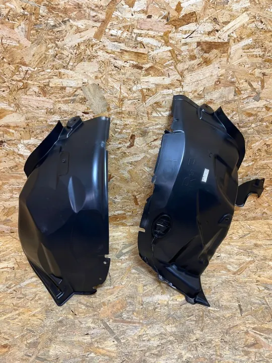 Rechter Frontkotflügel OEM BJ32-16A578-AC Land Rover image 2