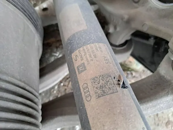 OEM 4M0616002AK Taka oikea pallot Audi Q7 4M 2015 image 6