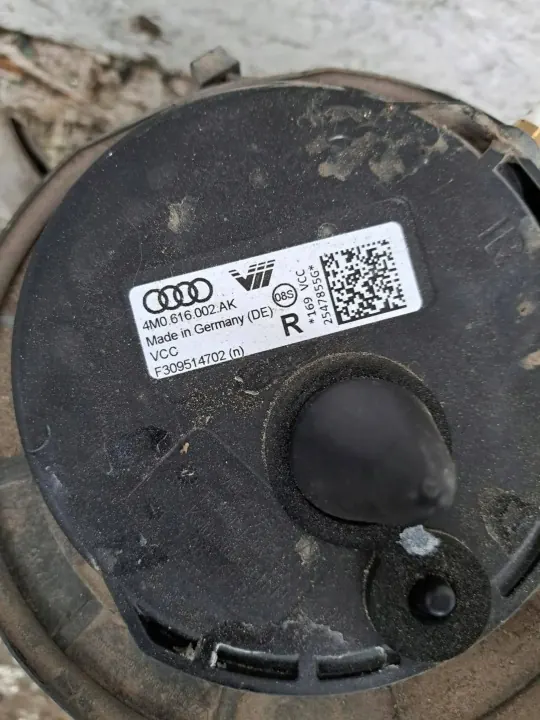 OEM 4M0616002AK Taka oikea pallot Audi Q7 4M 2015 image 7