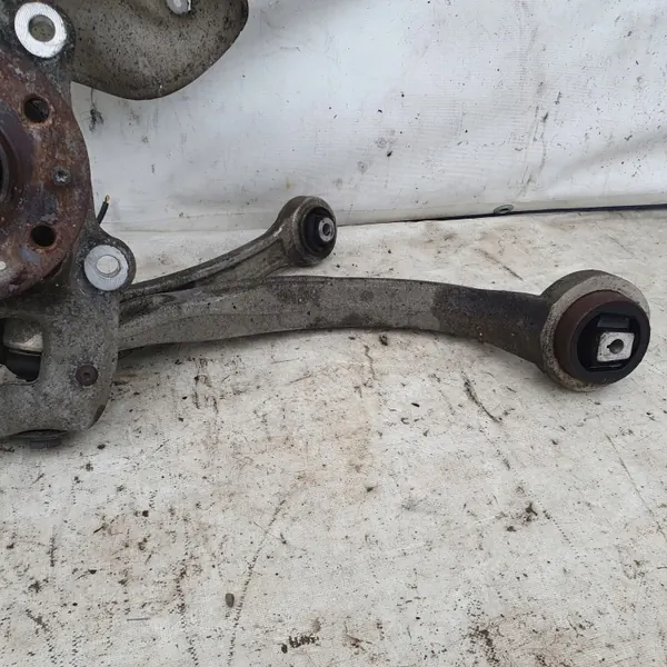 OEM 8k0407257 Vänster framstag Audi A7 C7 image 4